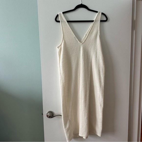 NWOT Zara Trafaluc Cream White Knit Midi Dress with accent buttons - Picture 6 of 6